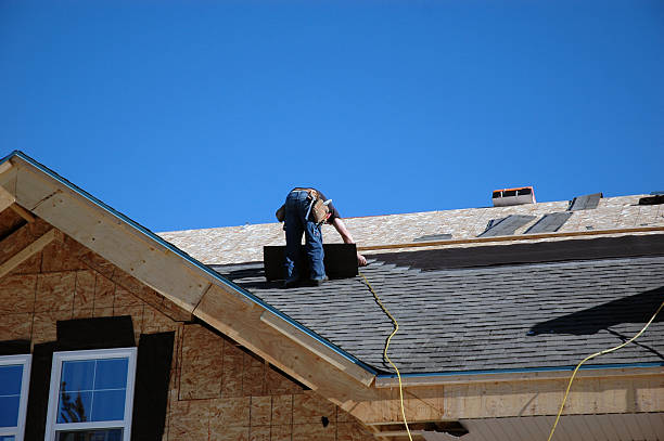 Best Roof Repair Specialists  in Harrisburg, SD